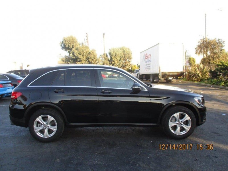 GLC 300 BENZ  OFF-ROAD 外觀套件 群上汽車 #5256