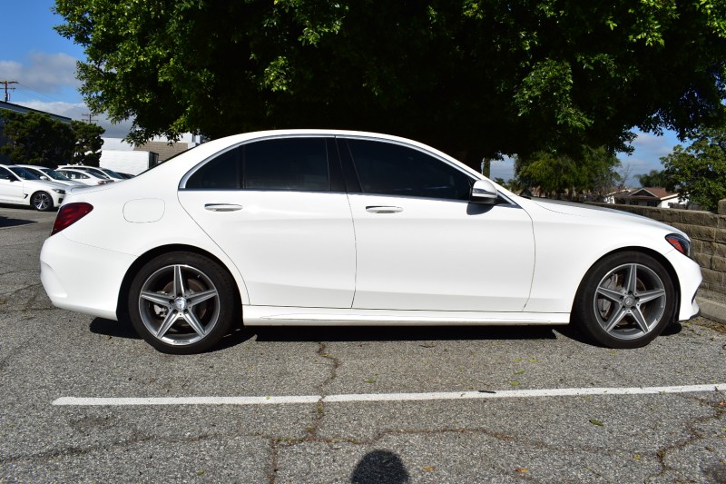 C300 AMG Line BENZ 群上汽車 #2295