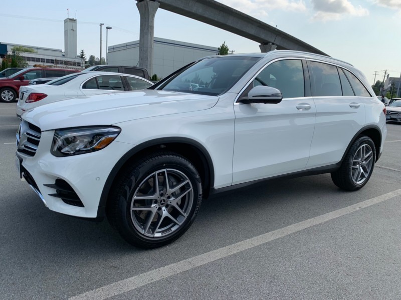 GLC 300 BENZ  AMG 外觀套件 全新車 群上汽車 #7633
