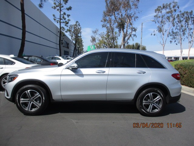 GLC 300 BENZ  23P 智慧型駕駛套件 群上汽車 #5336